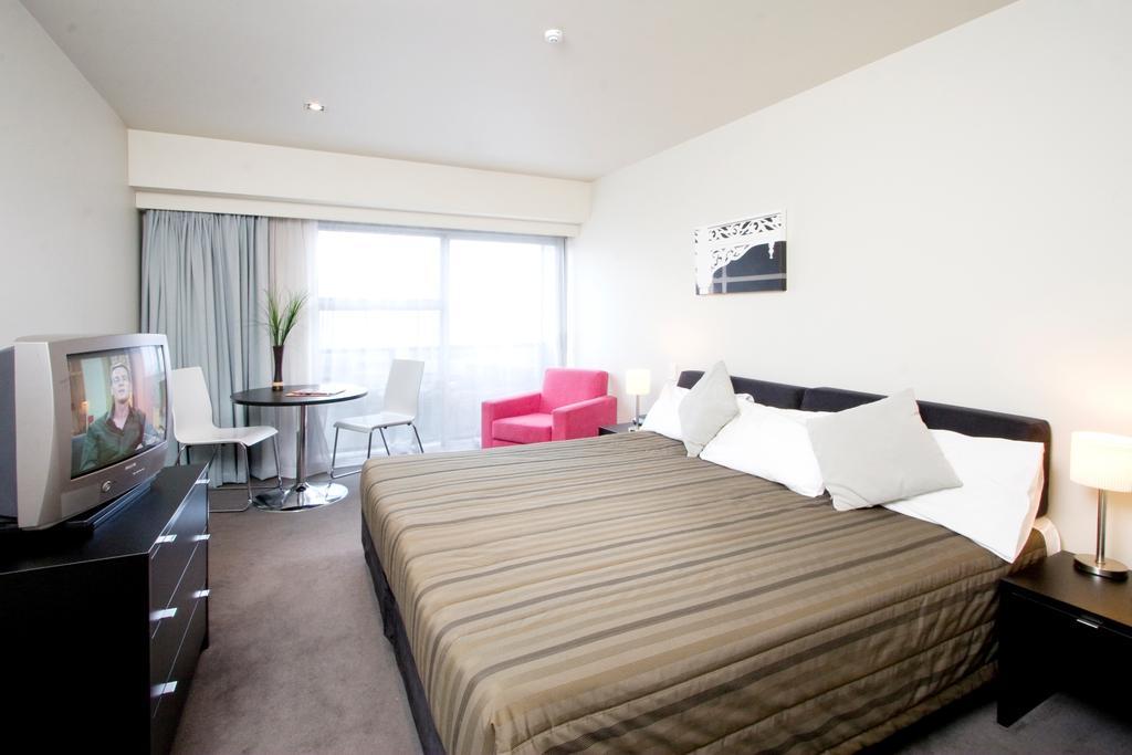 เควสท์ พอนซันบาย เซอร์วิส อพาร์ตเมนท์ Aparthotel โอ๊คแลนด์ ภายนอก รูปภาพ