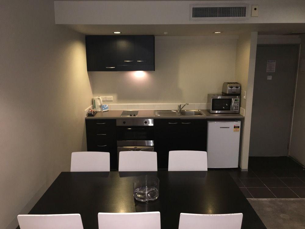 เควสท์ พอนซันบาย เซอร์วิส อพาร์ตเมนท์ Aparthotel โอ๊คแลนด์ ภายนอก รูปภาพ
