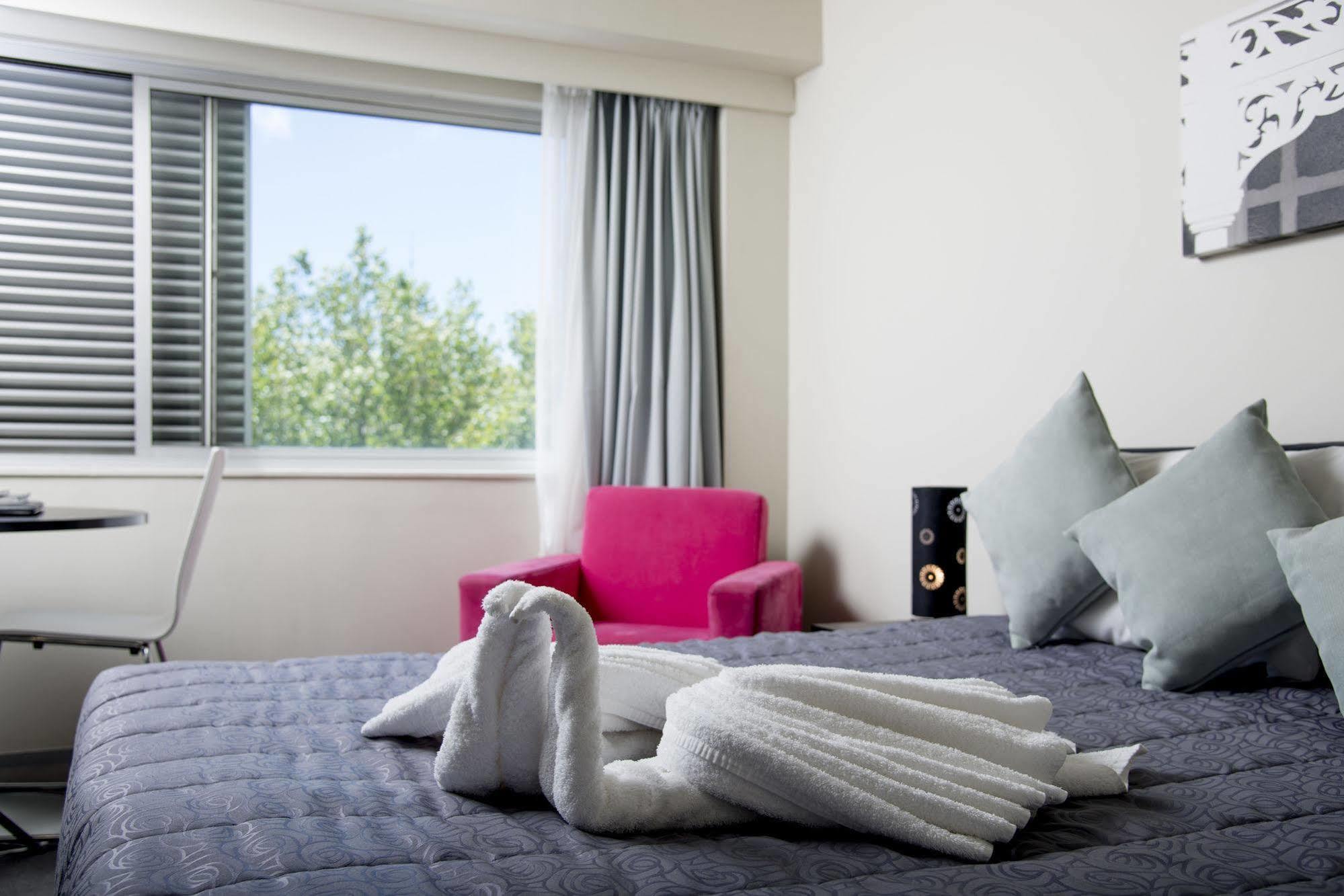 เควสท์ พอนซันบาย เซอร์วิส อพาร์ตเมนท์ Aparthotel โอ๊คแลนด์ ภายนอก รูปภาพ