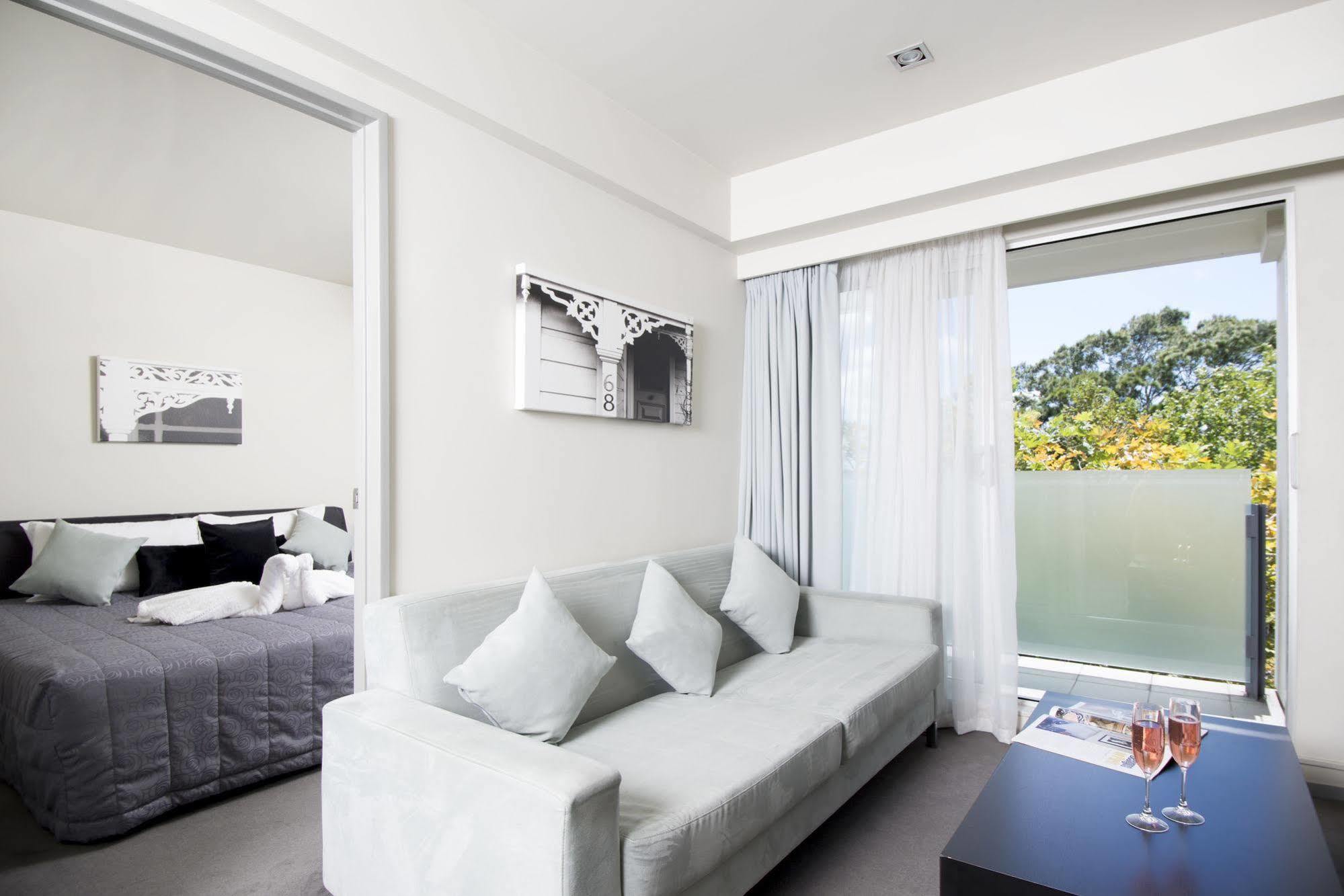 เควสท์ พอนซันบาย เซอร์วิส อพาร์ตเมนท์ Aparthotel โอ๊คแลนด์ ภายนอก รูปภาพ
