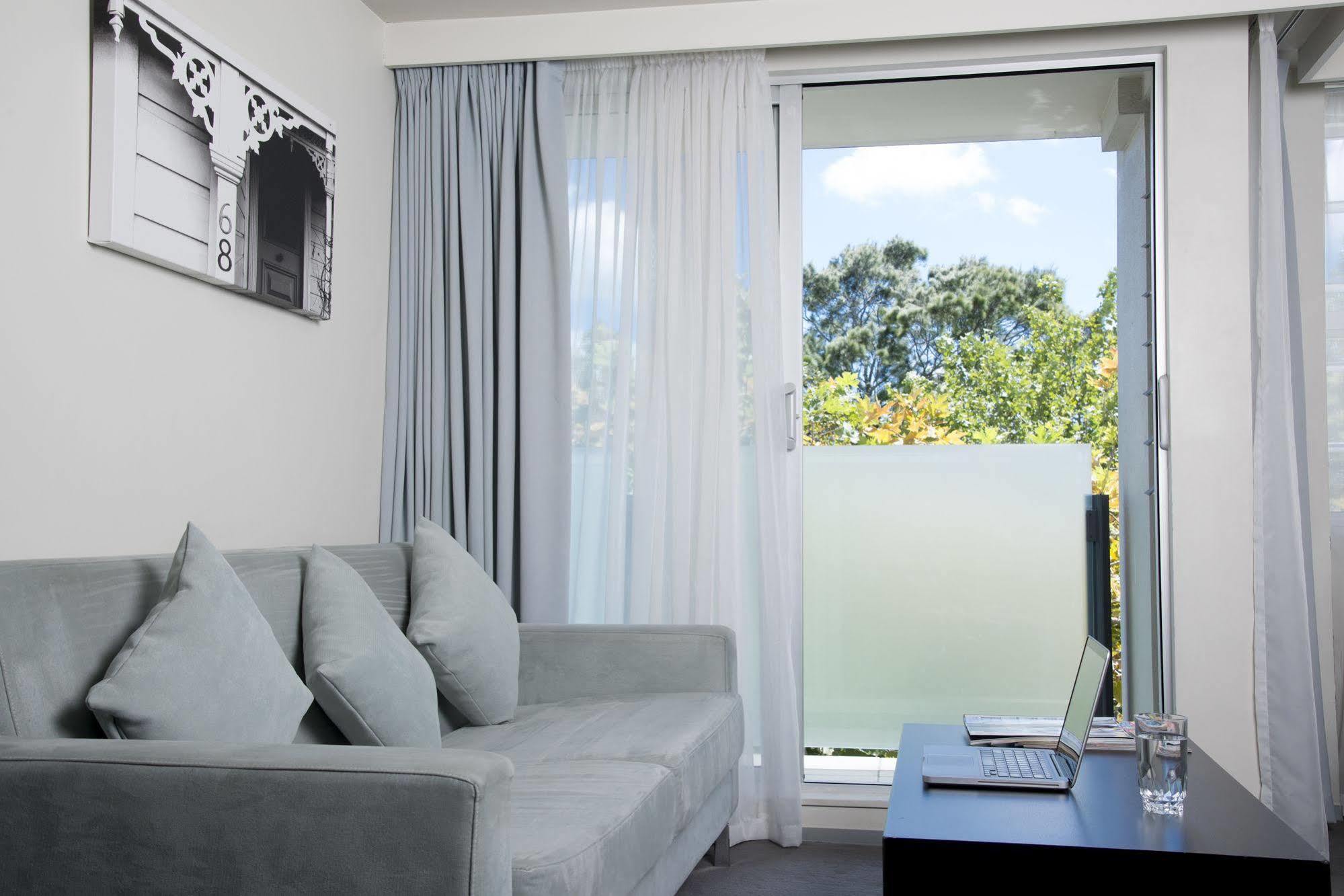 เควสท์ พอนซันบาย เซอร์วิส อพาร์ตเมนท์ Aparthotel โอ๊คแลนด์ ภายนอก รูปภาพ